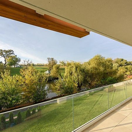 Il Lago - Sunrise - Cozy Luxurious Smart Home By The Lake Voluntari Buitenkant foto